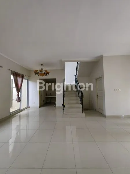 image RUMAH RAPI TRIMEZIA GADING SERPONG TANGERANG (6)