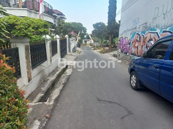 image DIJUAL RUMAH TINGGAL+ KOS + KIOS SALATIGA  (2)