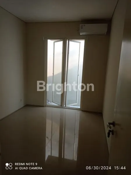 image RUMAH NYAMAN MINIMALIS DI GREENLAKE (3)