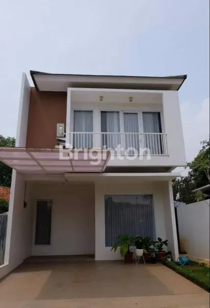 image RUMAH TOWNHOUSE BINTARO ADA SWIMMING POOL LOKASI STRATEGIS DEKAT PINTU TOL (1)