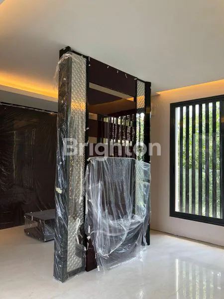 image RUMAH MEWAH CITRALAND (3)