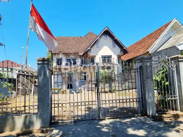 image RUMAH USAHA PANDEGILING PUSAT KOTA DEKAT RAYA DARMO, BASUKI RAHMAT, BANYU URIP, RAYA GUBENG (1)