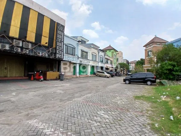 image RUKO GANDENG 3 LANTAI DI MELATI MAS SQUARE (2)