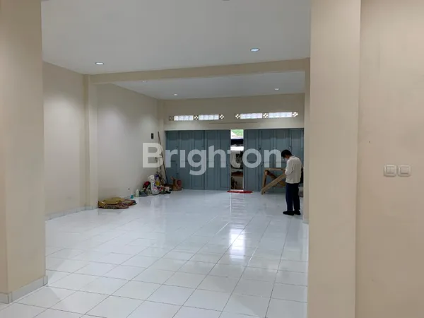 RUANG USAHA 1 (SATU) LANTAI POTENSIAL DI JL CIKUTRA BANDUNG (SAYAP JL AHMAD YANI)