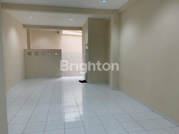 image RUANG USAHA 1 (SATU) LANTAI POTENSIAL DI JL CIKUTRA BANDUNG (SAYAP JL AHMAD YANI) (2)
