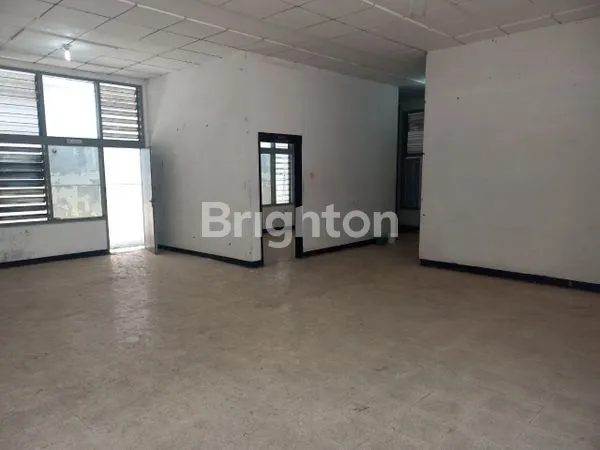 image RUMAH SIAP PAKAI LOKASI JALAN BESAR SEMARANG BARAT (6)