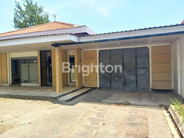 image RUMAH SIAP PAKAI LOKASI JALAN BESAR SEMARANG BARAT (3)