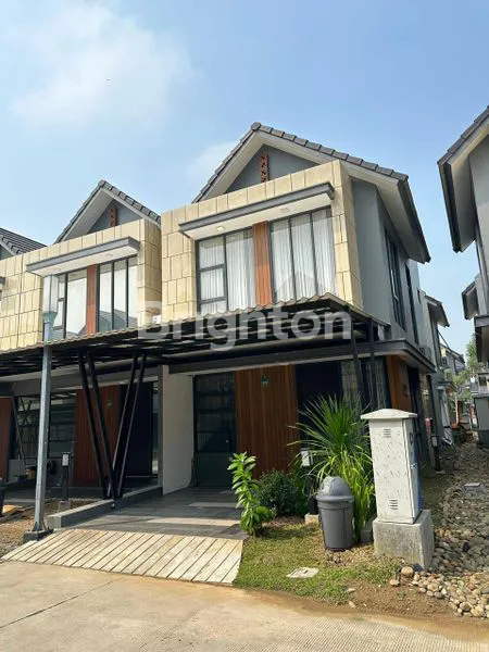 image RUMAH SECONDARY RASA BARU DI GOLDEN PARK 3 SERPONG FULL FURNISHED  (1)