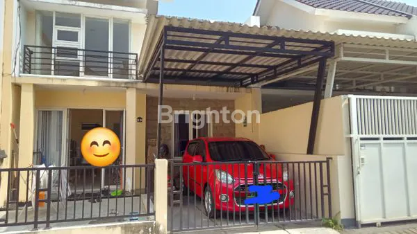 MURAH POLLL RUMAH GREEN LAKE WONOREJO