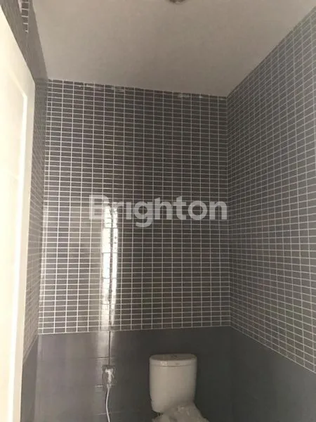 image RUMAH SIAP HUNI SEMOLOWARU, DEKAT NGINDEN, PANJANG JIWO, RUNGKUT,RAYA MERR  (5)