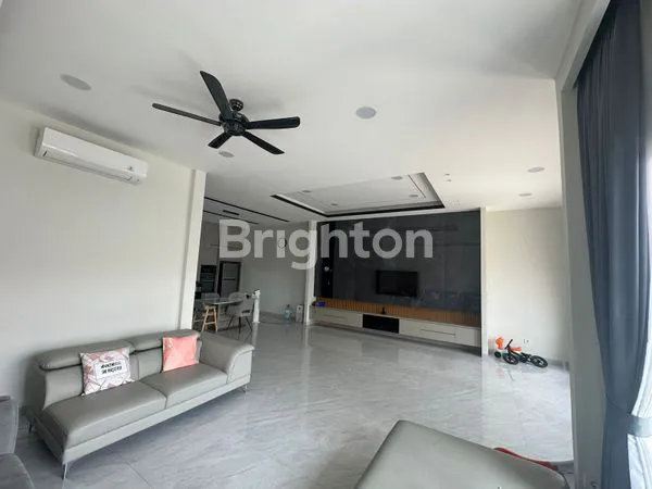 image RUMAH BAGUS SIAP HUNI 3 LANTAI 1/2 UKURAN 5X24 M2 BOJONG JAKARTA BARAT HADAP BARAT NEGO SAMPAI DEAL (6)