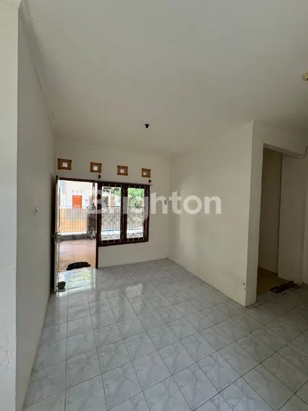 image TURUN HARGA ,RUMAH SIAP DIHUNI DILINGKUNGAN PERUMAHAN CLUSTER, DEKAT DENGAN UNDIP TEMBALANG, BANYUMANIK - SEMARANG (4)