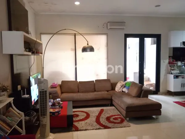 image RUMAH SIAP HUNI 2 LANTAI PUSPITA HILLS BSD (4)