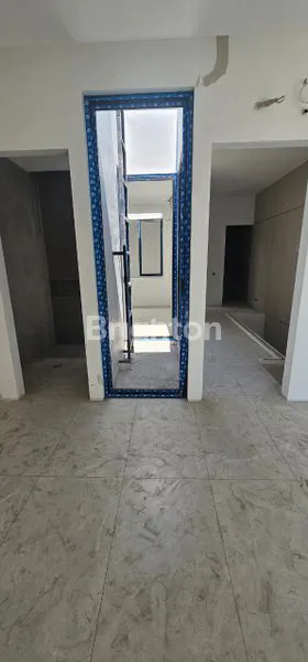 image RUMAH SIAP HUNI MANYAR TIRTOASRI DEKAT KERTAJAYA INDAH, MANYAR KERTOARJO, MANYAR, KLAMPIS, PAKUWON CITY, GALAXY MALL, RAYA MERR (3)