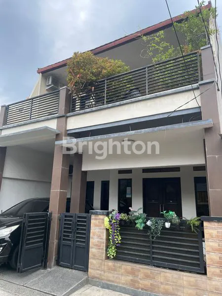 image RUMAH CANTIK  MINIMALIS 2 LANTAI DI PONDOK HIJAU PERMAI BEKASI (1)