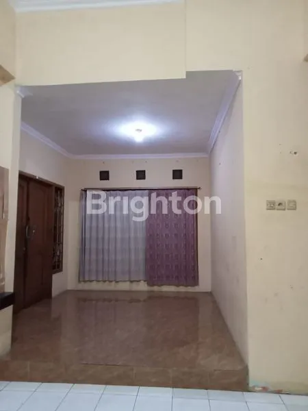 image RUMAH SIAP HUNI, LINGKUNGAN AMAN DAN NYAMAN (3)