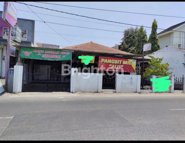 image RUMAH COCOK UNTUK USAHA LUAS & STRATEGIS (2)