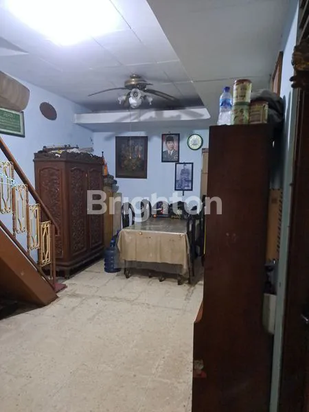 image RUMAH KOS  2 LANTAI DEKAT KAMPUS B UNAIR (5)