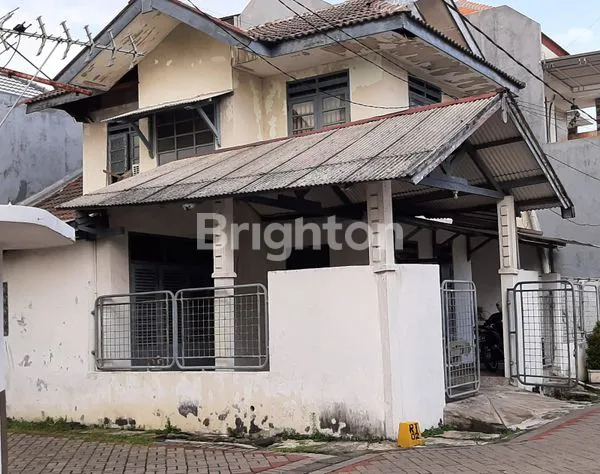 image RUMAH HOOK RUNGKUT ASRI HITUNG TANAH (2)