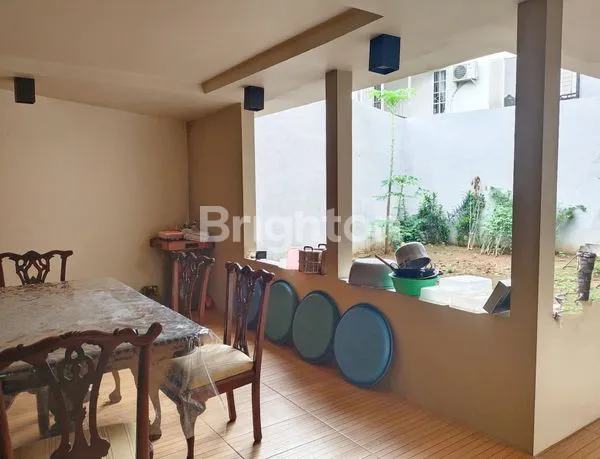 image RUMAH TINGKAT CLUSTER MERTILANG SEKTOR 9 BINTARO JAYA. (7)