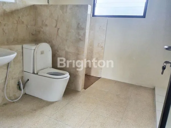 image RUMAH TINGKAT CLUSTER MERTILANG SEKTOR 9 BINTARO JAYA. (4)