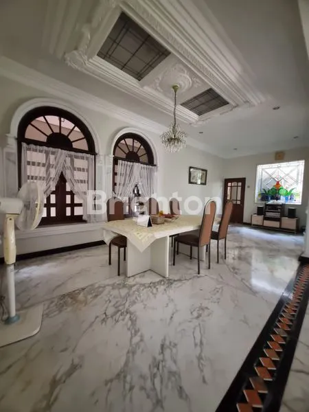 image RUMAH MEWAH RAYA DHARMAHUSADA  (2)