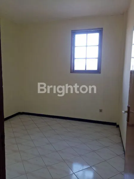 image RUMAH 2 LANTAI SIAP HUNI DI SAWOJAJAR MALANG DEKAT UNIVERSITAS NEGRI MALANG, PINTU TOL (4)