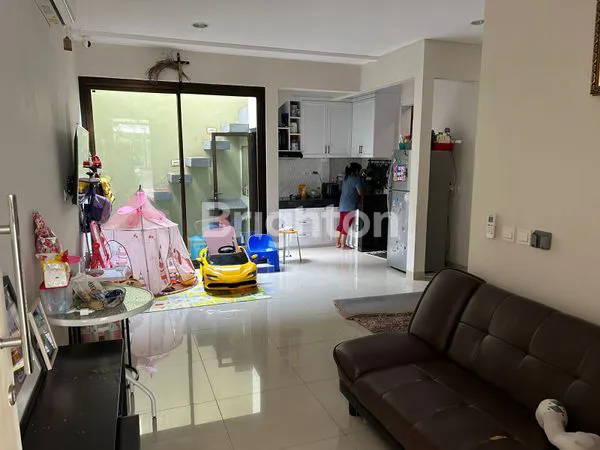 image RUMAH MINIMALIS MODERN, CLUSTER LENGGANA, BANARA SERPONG, TANGERANG SELATAN  (4)