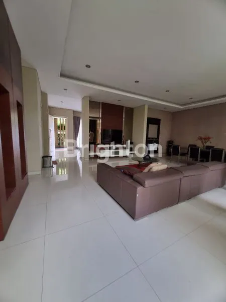 image RUMAH MEWAH ARAYA TAHAP 1 SURABAYA (3)