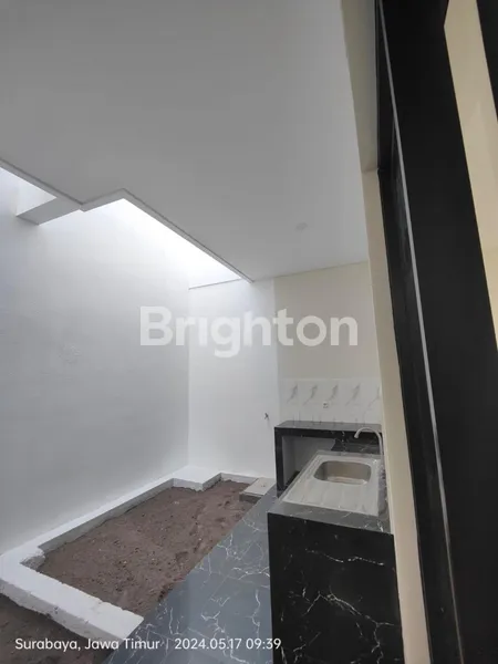 image RUMAH MINIMALIS SURABAYA TIMUR STRATEGIS DEKAT GALAXY MALL, ITS (6)