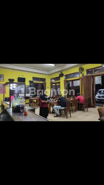 image DI JUAL RUMAH MAKAN 0 JALAN RAYA PANTURA, TONGAS PROBOLINGGO (6)