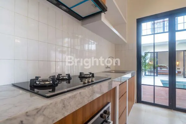 image 3BR BRAND NEW FURNISHED VILLA IN JIMBARAN (5)