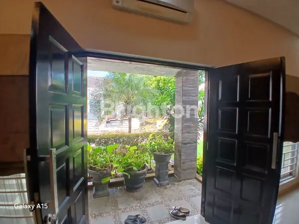 image RUMAH MEWAH LINGKUNGAN AMAN DAN NYAMAN DI BATAM CENTRE (2)