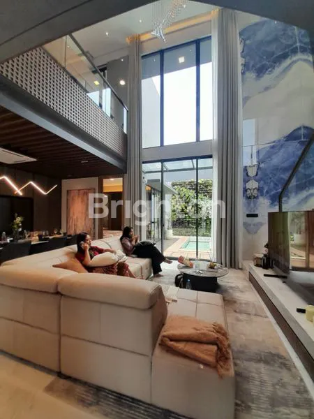 image HAILEY PREMIUM RUMAH BARU CLUSTER HILLARY DI SUMMARECON BANDUNG (8)