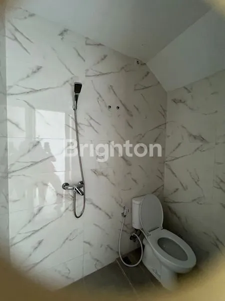 image RUMAH BARU 2LANTAI MODEL MINIMALIS, RUNGKUT ASRI (4)