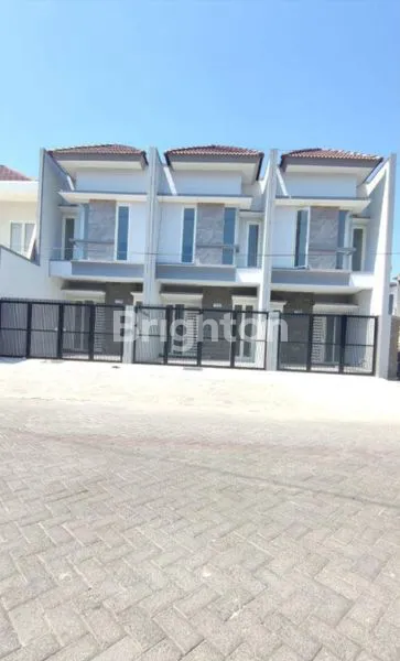 image RUMAH 2 LANTAI  SUTOREJO  DEKAT SUTOREJO TIMUR, SUTOREJO SELATAN,SUTOREJO UTARA, SUTOREJO PRIMA INDAH, SUTOREJO PRIMA UTARA, GRIYA SUTOREJO ASRI,  MULYOSARI TIMUR, MULYOSARI BARU, MULYOSARI PRIMA, WISMA PERMAI (2)