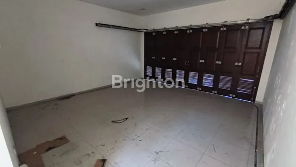 image RUMAH LINGKUNGAN TENANG DI AREA IJEN (6)