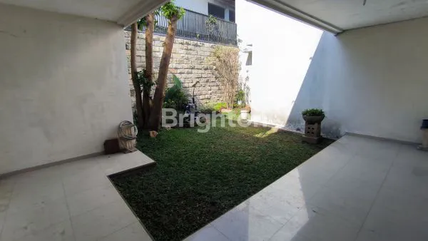 image RUMAH LINGKUNGAN TENANG DI AREA IJEN (2)