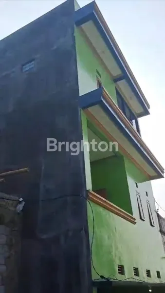 RUMAH 4 LANTAI SIAP HUNI ROW JALAN 1 MOBIL DI CIBEBER CIMAHI