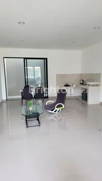 image CLUSTER DALLAS PIK2 (3)