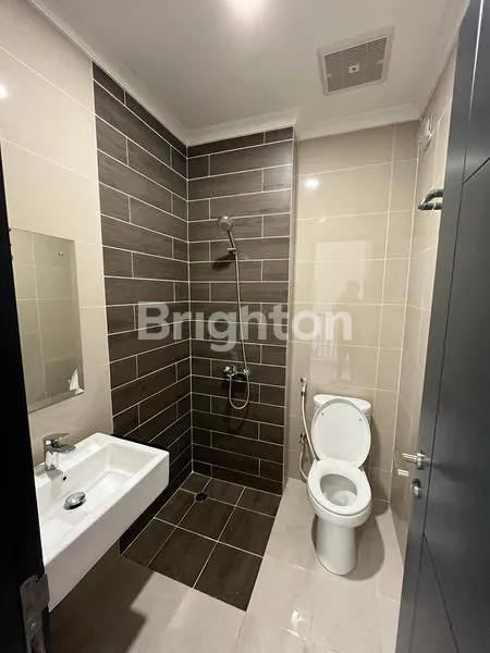 image RUMAH RAPI 2 LANTAI SIAP HUNI CLUSTER BARONI SYMPHONIA (5)