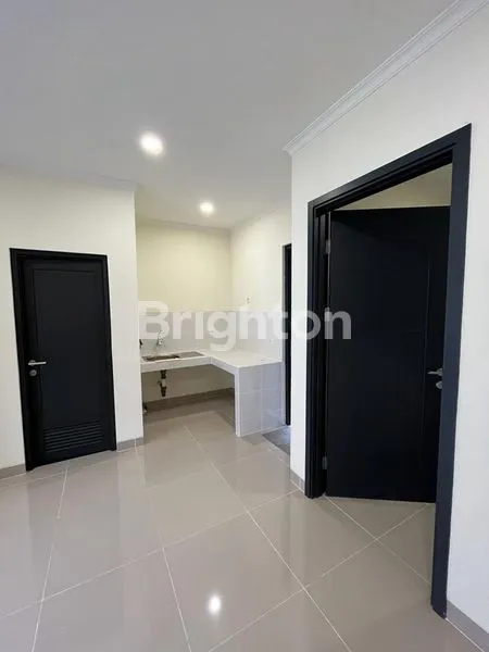 image RUMAH RAPI 2 LANTAI SIAP HUNI CLUSTER BARONI SYMPHONIA (7)