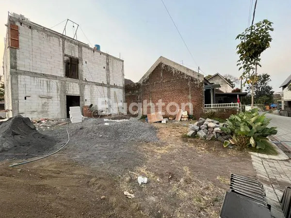 image DIJUAL TANAH MURAH DEKAT SUHAT COCOK UTK KOS²AN (2)