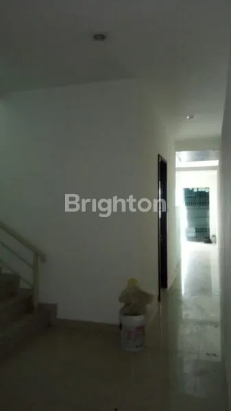 image RUKO DISEWAKAN LOKASI SANGAT STRATEGIS BERADA DI JAKARTA UTARA (6)