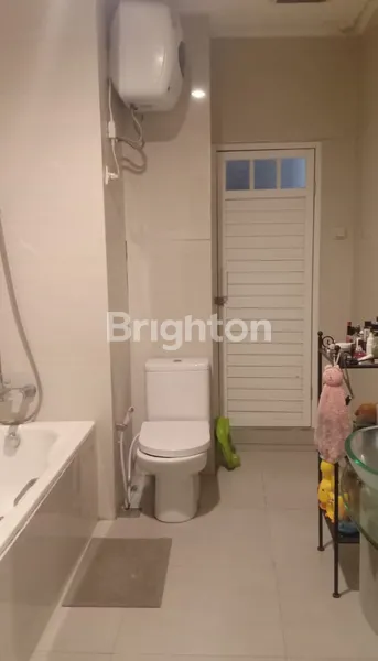 image PONDOK NIRWANA SIAP HUNI STRATEGIS DEKAT TENGAH KOTA (8)