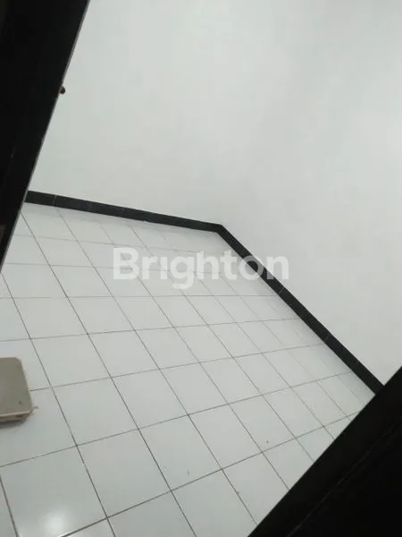 image RUMAH STRATEGIS DI MALANG DENGAN HARGA BERSAHABAT (8)