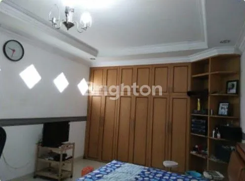 image RUMAH LUAS DAN LEBAR DEKAT JALAN RIAU UJUNG (5)