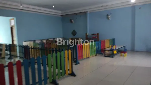 image RUMAH 2,5 LANTAI SIAP HUNI AREA PLEBURAN SEMARANG (7)