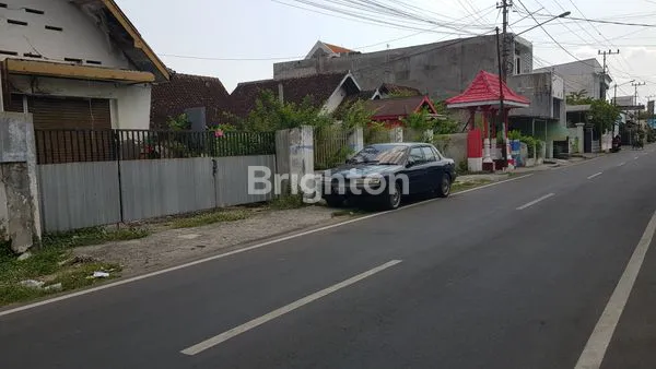 image RUMAH GUDANG MADIUN (2)