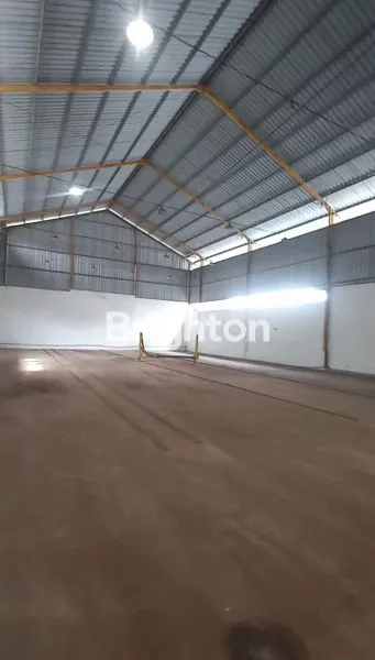 image GUDANG SERBA GUNA (2)